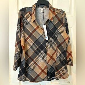By Design NWT Plaid Soft Knit Blouse With Mid Length Roll Tab Sleeves
